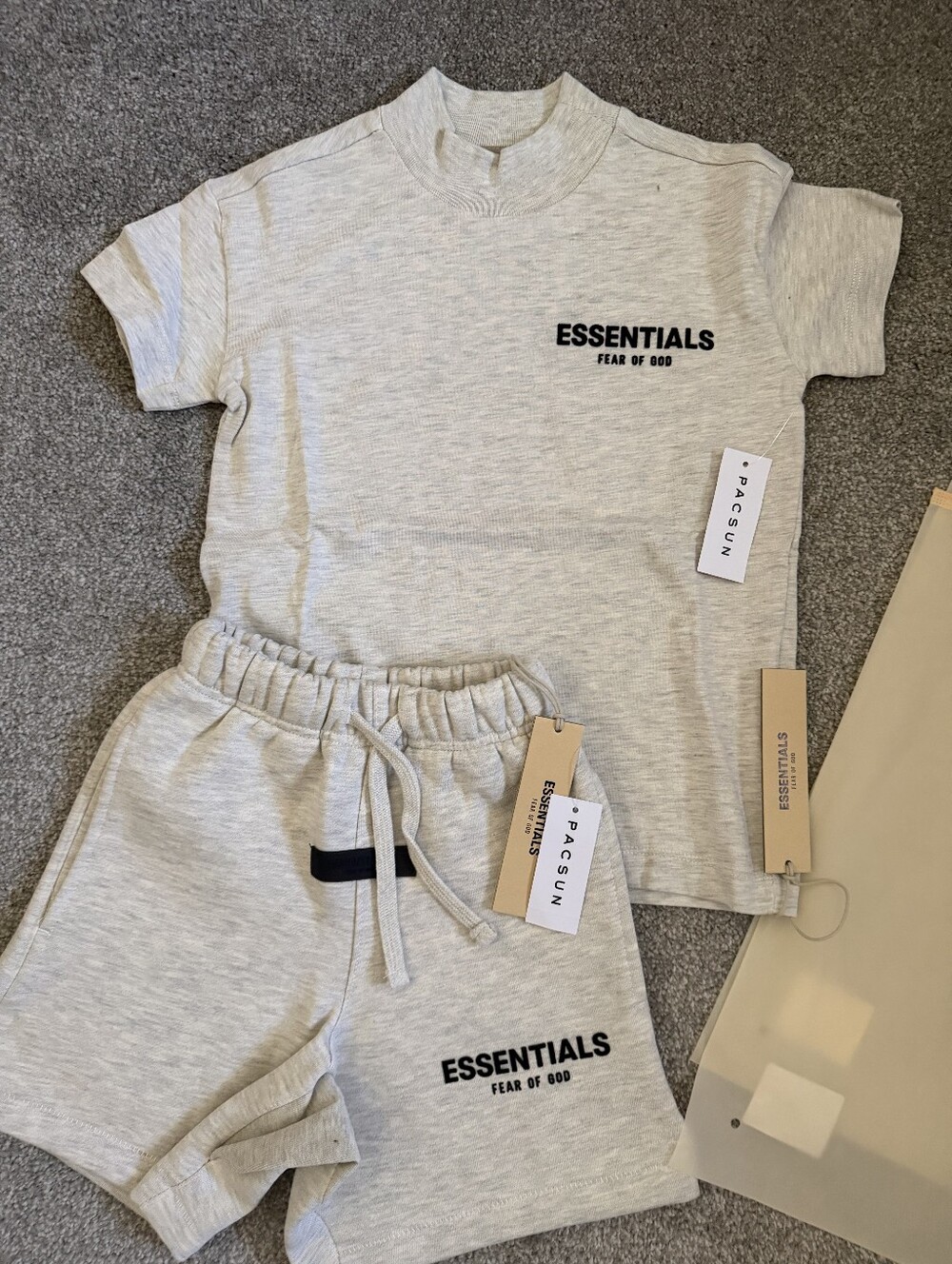 Essentials Kids Light Oat tee & Shorts Set Size 4/5